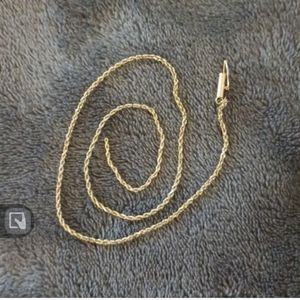 14 karat gold necklace